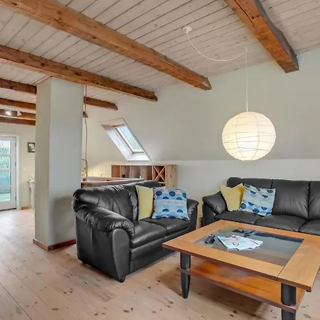 In With Wifi Holiday home *